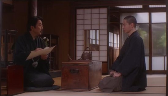 菅田将晖新片《银河铁道之父》发布预告：光头造型略显可爱